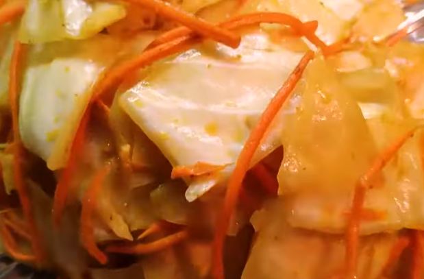 Как быстро приготовить капусту по-корейски с морковью