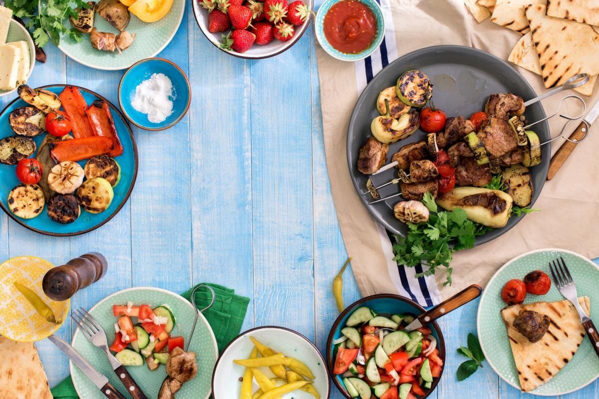 Как превратить шашлык в полезное удовольствие: советы диетолога