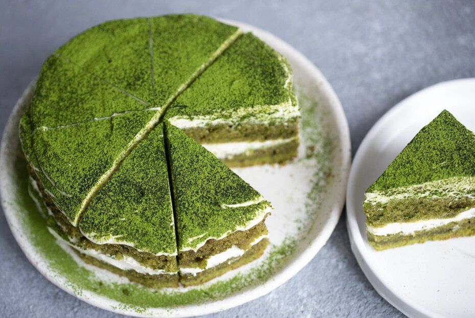 Волшебный торт «Зеленый бархат»: просто, быстро и вкусно
