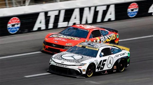 NASCAR �������� ���������� � ��������� 23XI � Front Row