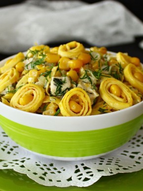 Откройте для себя загадочный салат: идеальное сочетание нежности и яркого вкуса