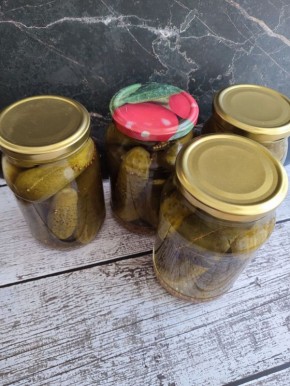 Уникальные огурцы на зиму: хранение в тепле