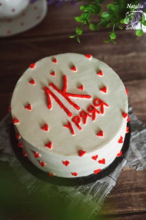 Торт зеленый бархат: изумрудное лакомство с ягодной начинкой