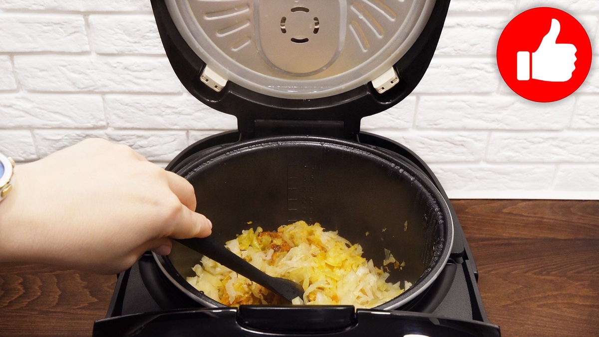 Как приготовить ароматную тушёную капусту в мультиварке