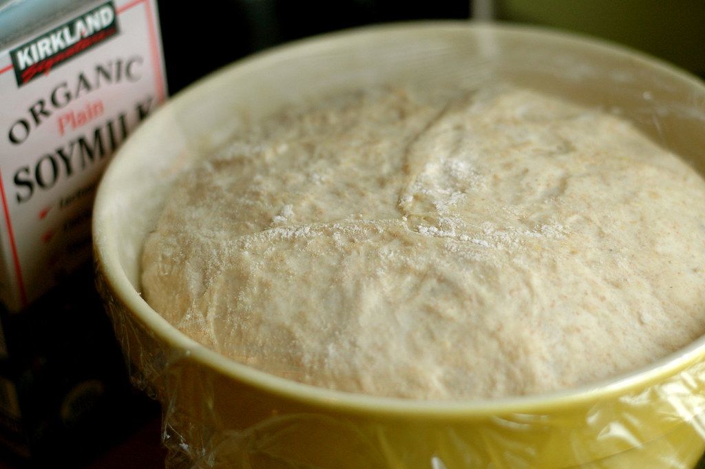 Как готовить идеальное дрожжевое тесто: советы и секреты