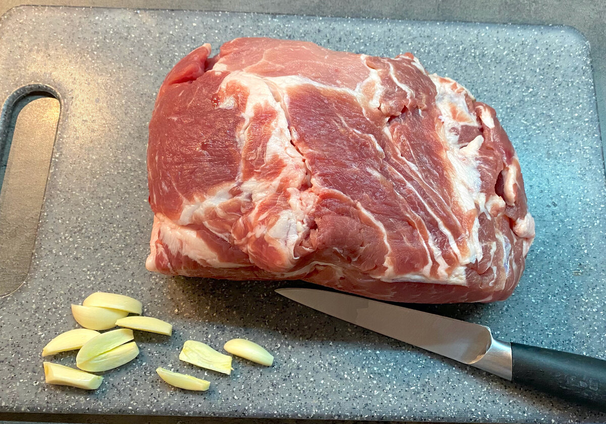 Секреты приготовления свиной шеи для праздничного стола