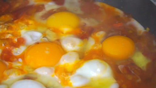 Необычная шакшука: завтрак, который зарядит энергией