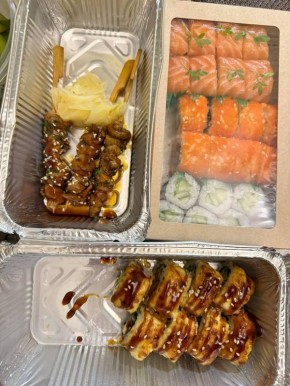 Современные суши-доставки: новые вкусные находки в Магадане