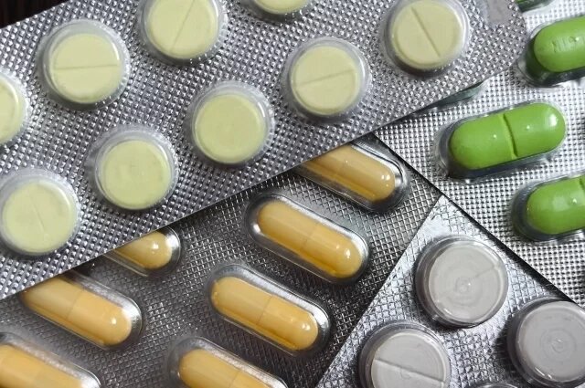 Почему нельзя запивать лекарства чаем или кофе