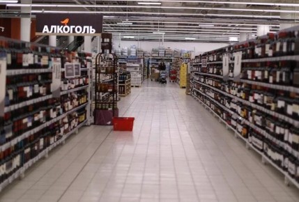 Белоруссия ограничивает продажу пива из недружественных стран