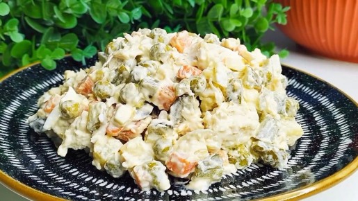 Салат Столичный с куриным филе