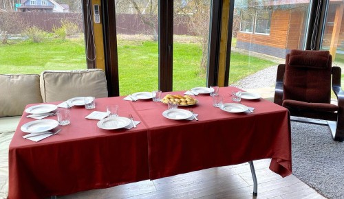 Праздничный стол в честь Дня рождения: секреты вкусных блюд