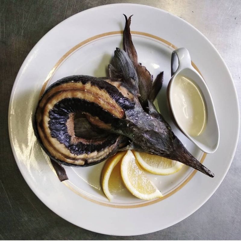 Стерлядь в белом вине: изысканный кулинарный шедевр