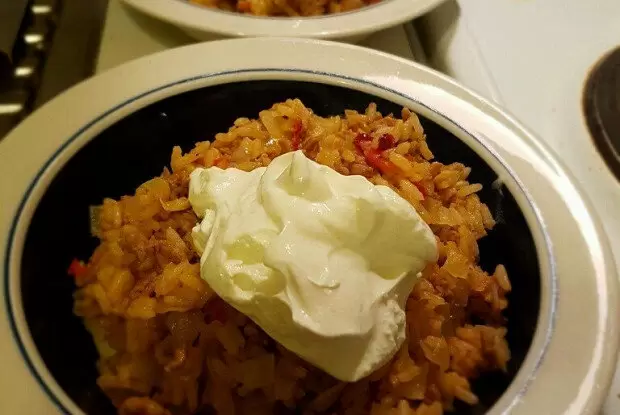 Ленивые голубцы с брусникой: северный акцент в классике