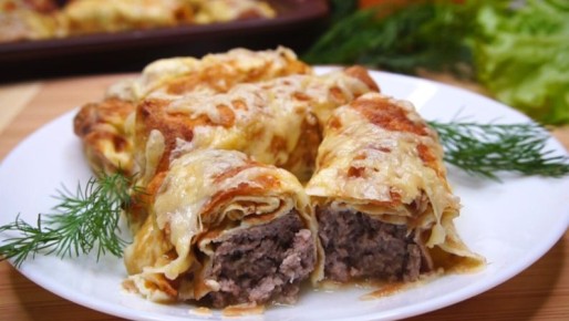 Необычные рулетики из яичных блинчиков: как удивить семью на ужин