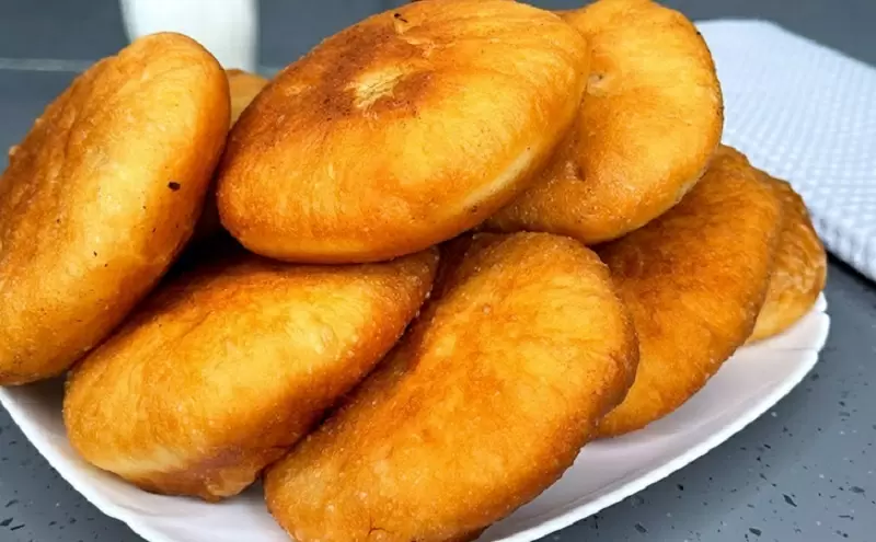 Как приготовить идеальные беляши: нежное тесто и насыщенная начинка