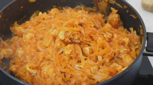 Необычный способ тушения капусты: новый взгляд на классическое блюдо