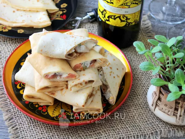 Неповторимое сочетание: блины с копчёной рыбой