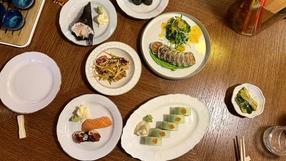 Неделя вкусов: роллы, пицца и находки для гурманов