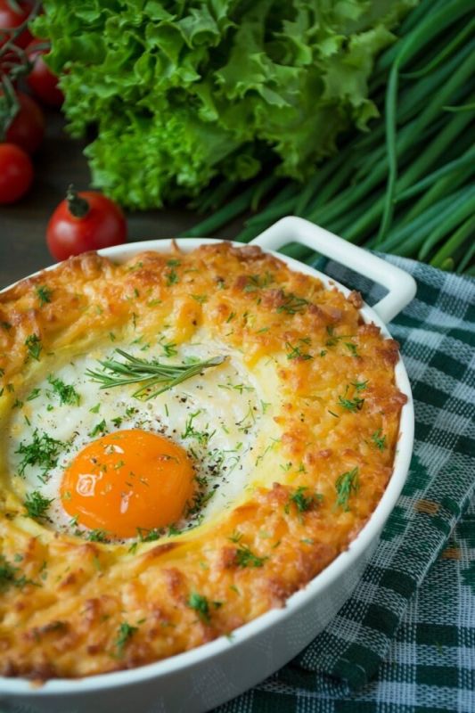 Секреты идеальной картофельной запеканки с яйцом и сыром